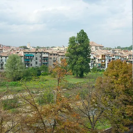 Ibis Styles Toscanini Парма