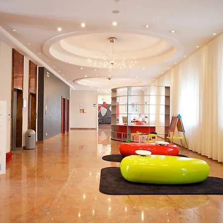 Ibis Styles Toscanini Ξενοδοχείο 3*