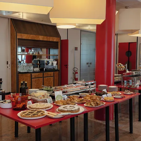 Hotel Toscanini