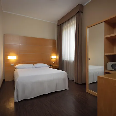 Toscanini Hotel