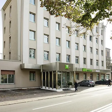 Ibis Styles Toscanini Πάρμα